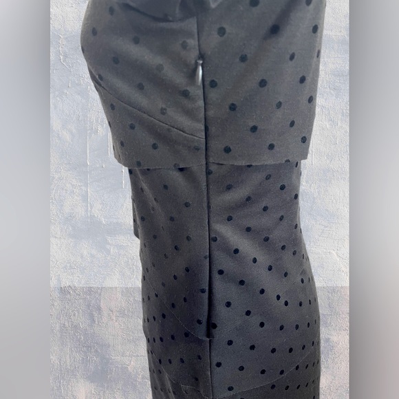 Tahari Arthur S. Levine Black Dress Size 2 - Picture 9 of 11